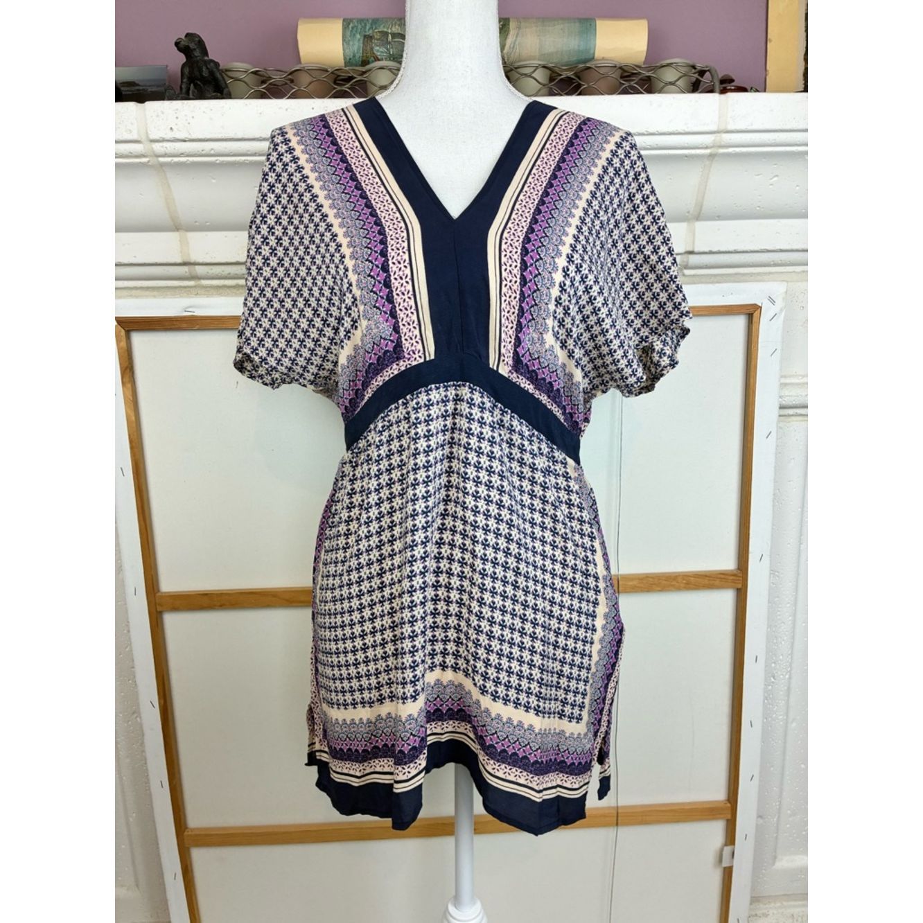 Anthropologie Silk Boho V-Neck Peplum Blouse In Delicate Floral W/Dark Blue